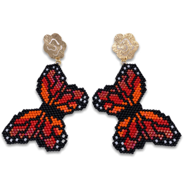 AR-443-47 Aretes Mariposas Miyuki